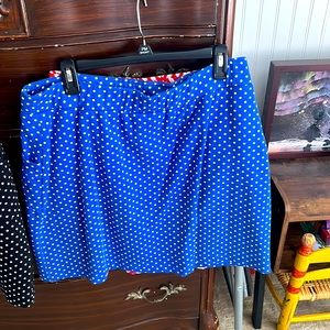 Susan Graver liquid knit skort